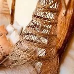 Domaine Lessya, Insolite & Bed and Breakfast 4*