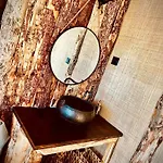 Domaine Lessya, Insolite & 4*