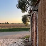 Domaine Lessya, Insolite & Bed & Breakfast