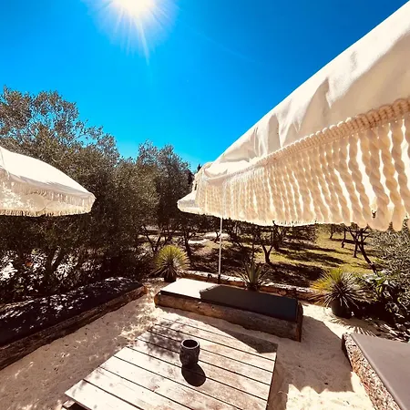 Bed & Breakfast Domaine Lessya, Insolite &